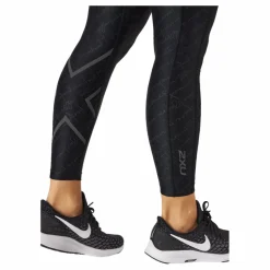 2XU Aero Reflect Hi-rise Comptigh Tty Script/black Reflective* Löpning|Träning