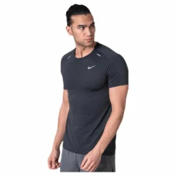 Nike TechKnit Ultra SS Black* T-Shirts|Löpning